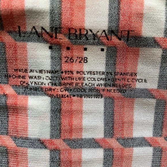 Lane Bryant Pattered Sleeveless Top - Picture 8 of 8